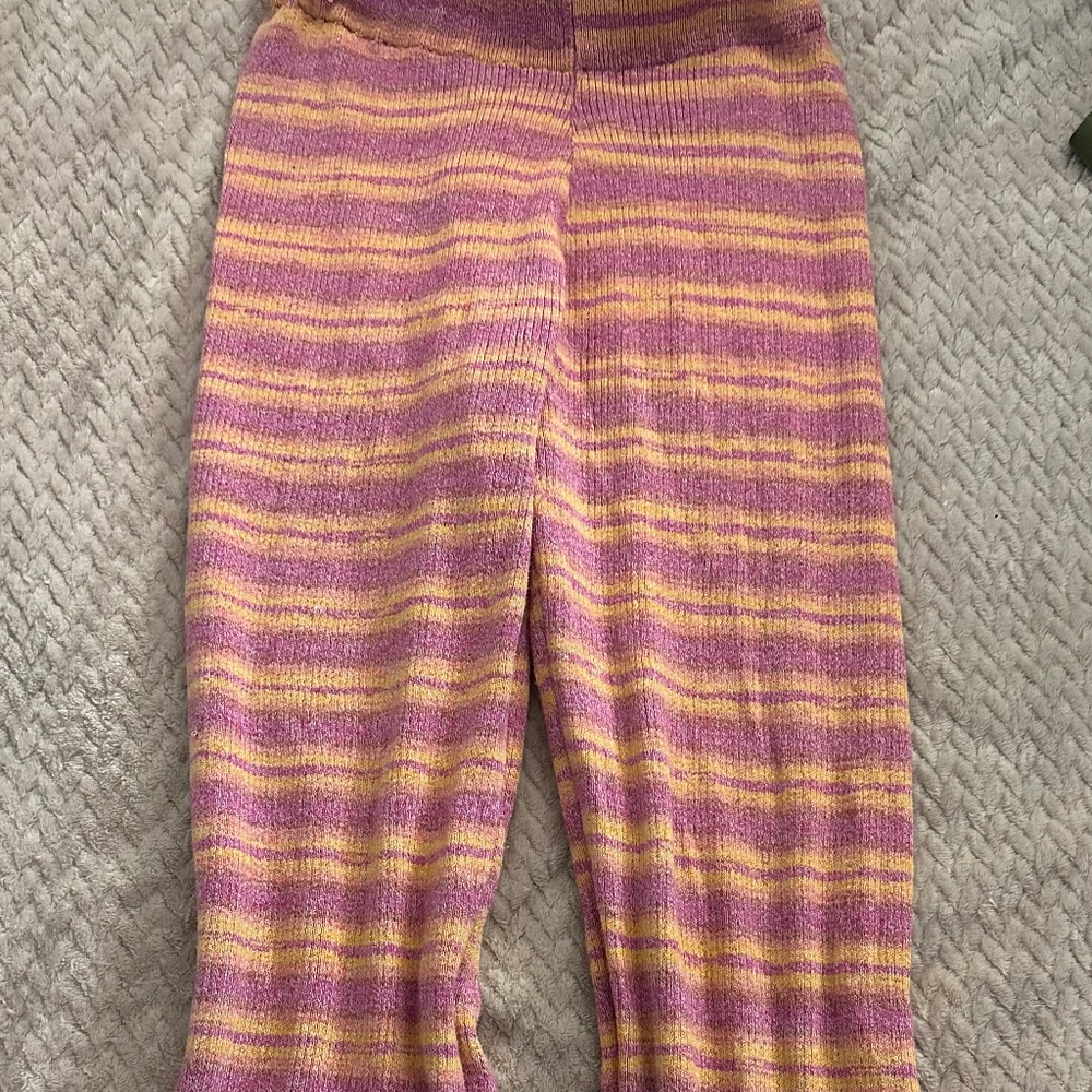 STRIPPED FLARE knit leggings